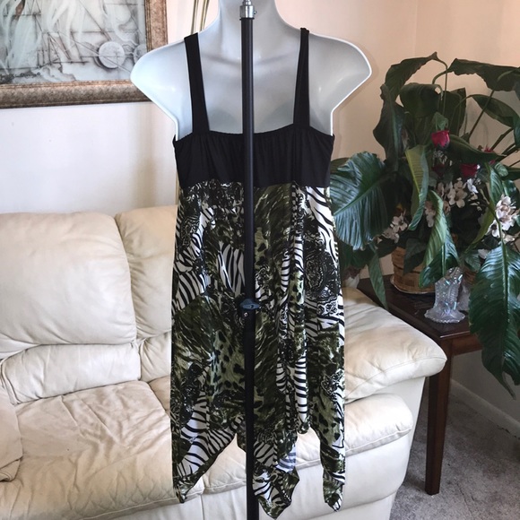 Leopard & Zebra print flirty flounce Skater Dress - Picture 3 of 4